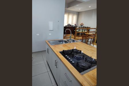 8_photo/94dce55dd1.dd63bef89a0f751f-ATLAS-a64130fe-1c15-4053-9ad8-ea00ce2f51bc.jpg de casa à venda com 4 quartos, 240m² em Cajuru, Curitiba