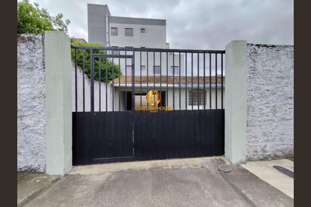 4_photo/94dce55f5d.2f35d73560ba15fa-ATLAS-f55b5983-bd12-4e4c-a65c-7b79fb2da512.jpg de casa à venda com 3 quartos, 100m² em Cajuru, Curitiba