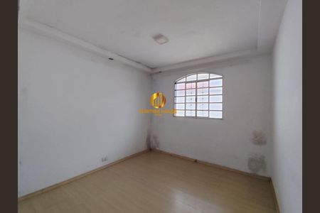 18_photo/94dce55f5d.2f35d73560ba15fa-ATLAS-fd3cc213-e8d0-4df4-84db-f4b80b6b572b.jpg de casa à venda com 3 quartos, 100m² em Cajuru, Curitiba