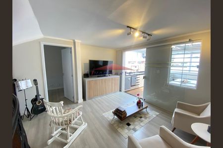 41_photo/94dce5600d.ff86b680611743ed-ATLAS-49762a05-e9e3-45f4-93d6-9f626e8b447a.jpg de casa à venda com 3 quartos, 142m² em Cajuru, Curitiba