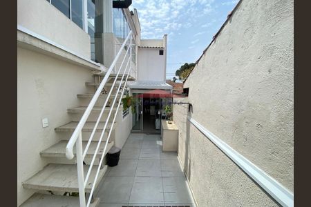 33_photo/94dce5600d.ff86b680611743ed-ATLAS-d67b8bbb-be0b-4edb-8c1e-2ab026113e6b.jpg de casa à venda com 3 quartos, 142m² em Cajuru, Curitiba