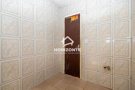 10_photo/94dce56017.1463d70521bc8e9f-ATLAS-5d4c0ce2-acf1-4ecc-ba1a-af7f45cfb179.jpg de casa à venda com 4 quartos, 110m² em Cajuru, Curitiba