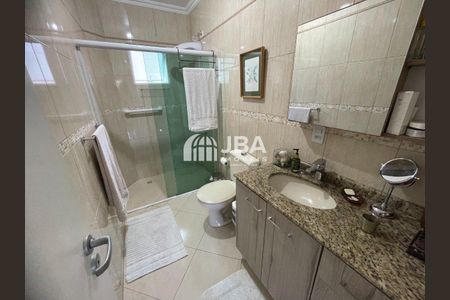 5_photo/94dce560c5.6e9143fe3d472e43-ATLAS-ec43f3b9-2a09-420a-854d-eaf182a7da5b.jpg de casa à venda com 0 quarto, 123m² em Cajuru, Curitiba