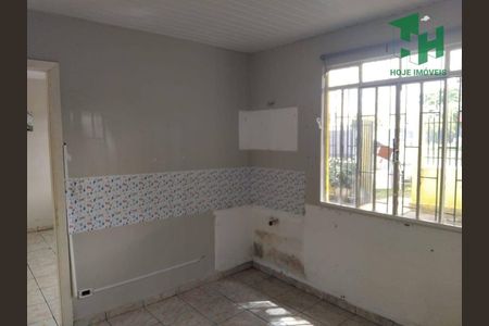 2_photo/94dce5610f.719fbdc320448c84-ATLAS-06470bcf-4acb-4b1f-bbba-27402d7175fe.jpg de casa à venda com 3 quartos, 89m² em Cajuru, Curitiba