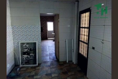 9_photo/94dce5610f.719fbdc320448c84-ATLAS-44c29b2c-e550-48fa-a122-3d42dcc74f11.jpg de casa à venda com 3 quartos, 89m² em Cajuru, Curitiba