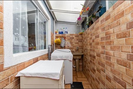 38_photo/94dce5612b.56d199925b00c6b0-ATLAS-9d7dfc08-a1e1-4c4d-98ab-13b603824caf.jpg de casa à venda com 3 quartos, 99m² em Cajuru, Curitiba