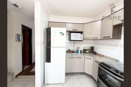 11_photo/94dce5612b.eb7ee1c62e8591fd-ATLAS-9d67dc17-b849-4084-a254-16cbba8ad1b1.jpg de casa à venda com 3 quartos, 99m² em Cajuru, Curitiba