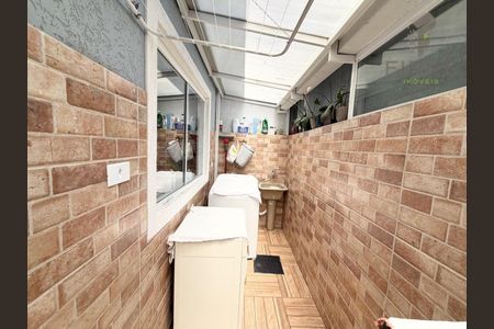 14_photo/94dce5612b.eb7ee1c62e8591fd-ATLAS-b1417ea4-5a27-48b7-ad1a-2d3a3741aeea.jpg de casa à venda com 3 quartos, 99m² em Cajuru, Curitiba