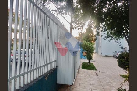 3_photo/94dce5622b.c8285096d9fddea2-ATLAS-72b1444d-6031-4fd8-89a5-b096a7b3d059.jpg de apartamento à venda com 2 quartos, 50m² em Capão da Imbuia, Curitiba