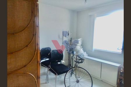 6_photo/94dce5622b.c8285096d9fddea2-ATLAS-b7a3113a-8593-40ee-8f49-569bc27ca505.jpg de apartamento à venda com 2 quartos, 50m² em Capão da Imbuia, Curitiba