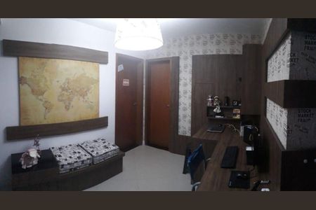 8_photo/94dce56331.aef4de6394ba8e6d-ATLAS-b4675ca0-4b8e-4a9e-993b-5b80d79299c0.jpg de casa à venda com 4 quartos, 270m² em Capão da Imbuia, Curitiba