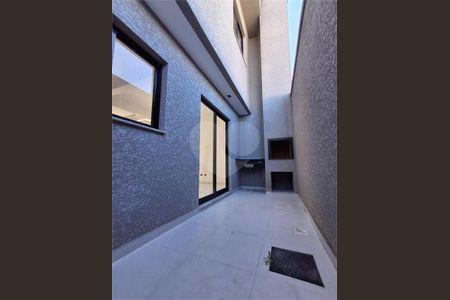 22_photo/94dce56511.8b238b2f56f58e8d-ATLAS-a0d93d50-b1ab-4c6d-aec6-afe74e04f577.jpg de casa à venda com 3 quartos, 120m² em Capão da Imbuia, Curitiba