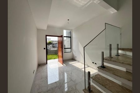 2_photo/94dce56511.b941309adfac9a2f-ATLAS-0ef15c32-37f7-4453-b918-4e5400a18fb3.jpg de casa à venda com 3 quartos, 120m² em Capão da Imbuia, Curitiba