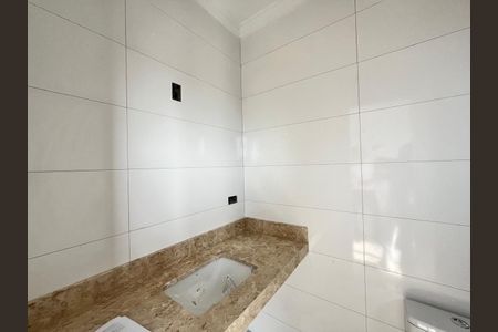 4_photo/94dce56511.b941309adfac9a2f-ATLAS-b1d2fbff-591e-47f6-a38f-2d774abd472f.jpg de casa à venda com 3 quartos, 120m² em Capão da Imbuia, Curitiba