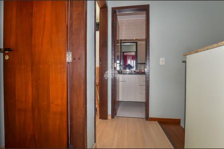 11_photo/94dce5673d.caf6c04f909f2ef2-ATLAS-3c7314e2-7486-4786-879e-e2a825e00aa2.jpg de casa à venda com 3 quartos, 190m² em Cajuru, Curitiba