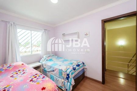 13_photo/94dce567c5.0f81dd1a9a4f6ffb-ATLAS-9b14659b-96e8-41e9-be2c-289129c739cb.jpg de casa à venda com 3 quartos, 107m² em Cajuru, Curitiba