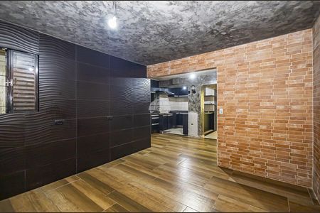 16_photo/94dce568c5.e047097f44eee808-ATLAS-7e46b918-3b18-4b6e-a27a-9da4f13d68f5.jpg de casa para alugar com 3 quartos, 60m² em Cajuru, Curitiba