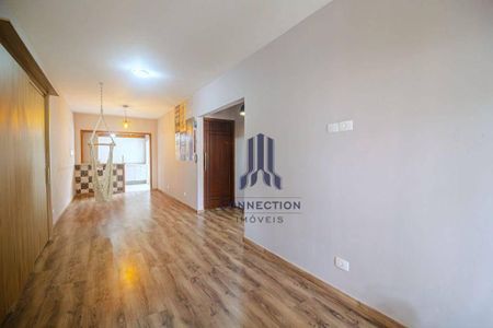 10_photo/94dce569ef.79518a11401aeb31-ATLAS-67b9d02a-46b7-4cfc-8eec-23e320e76a8d.jpg de casa à venda com 4 quartos, 205m² em Cajuru, Curitiba