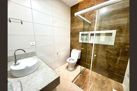 7_photo/94dce569ef.82be18ad98973cde-ATLAS-50adfcd3-7adb-4727-b2f1-e8d61c186cc5.jpg de casa à venda com 4 quartos, 205m² em Cajuru, Curitiba