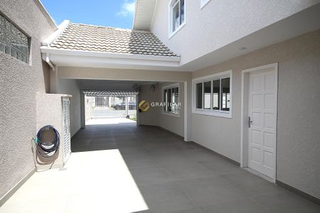 47_photo/94dce56a43.64b1cfad6bd383d8-ATLAS-93bc13e8-3552-4bb0-990e-244b81aea2fd.jpg de casa à venda com 4 quartos, 295m² em Cajuru, Curitiba