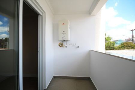 41_photo/94dce56a43.64b1cfad6bd383d8-ATLAS-e2096eba-9c3c-4245-bc81-e3016a0d178b.jpg de casa à venda com 4 quartos, 295m² em Cajuru, Curitiba