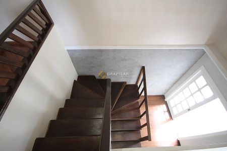 31_photo/94dce56a43.64b1cfad6bd383d8-ATLAS-e64d9288-8bcb-4539-b52c-3a9c8fa3f9a8.jpg de casa à venda com 4 quartos, 295m² em Cajuru, Curitiba