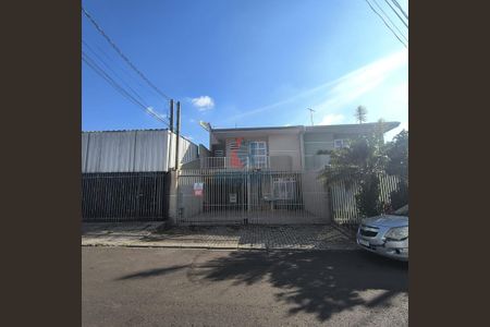 4_photo/94dce56a6b.eb7ee1c62e8591fd-ATLAS-01e17c75-bc68-4a9a-bd80-f35f58cef8dd.jpg de casa à venda com 3 quartos, 160m² em Cajuru, Curitiba