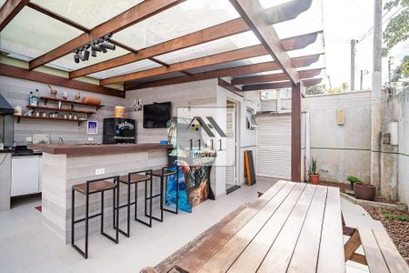 32_photo/94dce56aa7.d7b7135cffaafe0a-ATLAS-e3cb08b4-7ef1-4a59-b366-1d715c8ddb1d.jpg de casa à venda com 3 quartos, 180m² em Cajuru, Curitiba