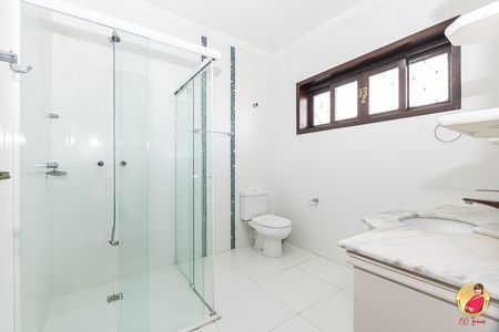 22_photo/94dce56abf.719fbdc320448c84-ATLAS-adf43b4b-9bf0-415d-9fe7-d99fb9792d07.jpg de casa à venda com 3 quartos, 506m² em Cajuru, Curitiba