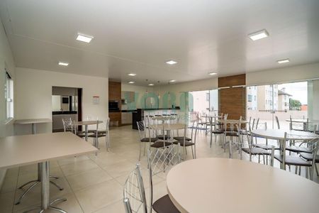 6_photo/94dce56ac5.2f15d505e37c7ac5-ATLAS-0ba40325-ba9b-41be-b233-71aa3f2e5fcc.jpg de casa à venda com 3 quartos, 68m² em Cajuru, Curitiba