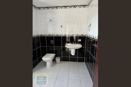 8_photo/94dce56b8f.a80a6b862e985aa6-ATLAS-43d016ad-46b2-4186-9e98-4ee02adc4b66.jpg de casa à venda com 3 quartos, 255m² em Cajuru, Curitiba