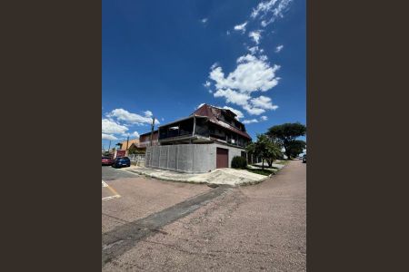3_photo/94dce56b8f.a80a6b862e985aa6-ATLAS-a26169c8-521f-4d2e-93e4-38ce489e9326.jpg de casa à venda com 3 quartos, 124m² em Cajuru, Curitiba