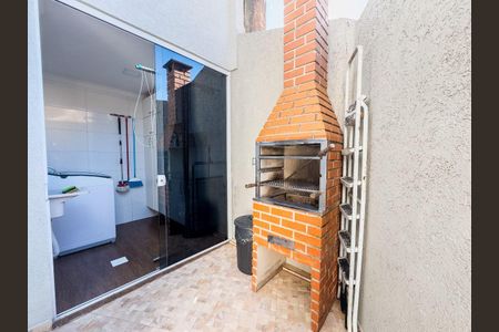 9_photo/94dce56c27.f861ecc718bdcbd7-ATLAS-57b6b3f1-63f9-47f6-bb90-86eb393e31e4.jpg de casa à venda com 3 quartos, 109m² em Cajuru, Curitiba