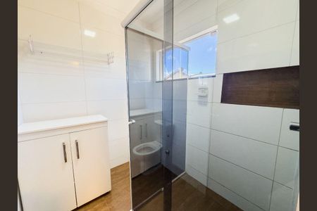 17_photo/94dce56c27.f861ecc718bdcbd7-ATLAS-a30de98e-58b4-4ef9-976b-eaec9cd87b6d.jpg de casa à venda com 3 quartos, 109m² em Cajuru, Curitiba