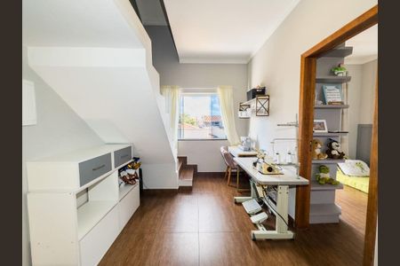 12_photo/94dce56c27.f861ecc718bdcbd7-ATLAS-a799ae32-374a-4cd3-a9c1-4fdb8eee2188.jpg de casa à venda com 3 quartos, 109m² em Cajuru, Curitiba