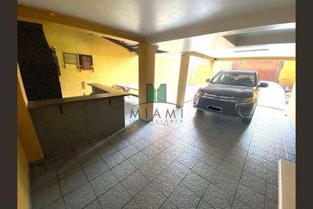 4_photo/94dce56ce1.06254e2798eb0a90-ATLAS-b7c8d3c9-8477-4cac-9224-a7a2e6665d9d.jpg de casa à venda com 3 quartos, 240m² em Cajuru, Curitiba