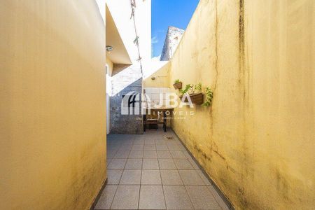 27_photo/94dce56d0b.dda3a78fb47de289-ATLAS-b2c14dd0-1f4e-4dd2-b95b-896efe2d36a8.jpg de casa à venda com 0 quarto, 103m² em Cajuru, Curitiba