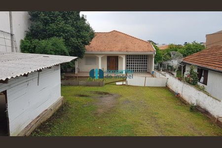 5_photo/94dce56f69.f14d7a494a64fc38-ATLAS-4f97d66b-36ad-4d2e-8401-e810792833f4.jpg de casa à venda com 3 quartos, 180m² em Cajuru, Curitiba