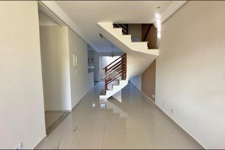 2_photo/94dce57045.e2dcf6146fee9d27-ATLAS-1a8ccf96-fce4-4ab5-bac0-8f1626d9a7da.jpg de casa para alugar com 4 quartos, 177m² em Capão da Imbuia, Curitiba