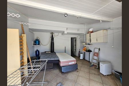 10_photo/94dce570e7.ea0ff2ffec9a0f1c-ATLAS-cfaeb71d-979c-4fcd-aa51-6f76e204f2fb.jpg de casa à venda com 3 quartos, 220m² em Capão da Imbuia, Curitiba