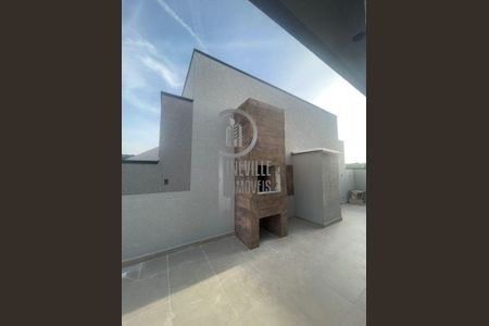 8_photo/94dce570f3.0f81dd1a9a4f6ffb-ATLAS-66f109f9-7356-4ef0-9e8e-4cfa99e49333.jpg de casa à venda com 3 quartos, 137m² em Capão da Imbuia, Curitiba