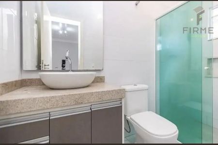 6_photo/94dce57121.ab293f222e583704-ATLAS-5d220909-a5de-4e8d-b6ea-50fbef63f1d3.jpg de casa à venda com 3 quartos, 180m² em Capão da Imbuia, Curitiba