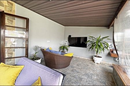 6_photo/94dce572af.007d8801227075bf-ATLAS-4c8a7cbd-7fdd-49db-bd4a-087420850737.jpg de casa para alugar com 2 quartos, 260m² em Cajuru, Curitiba