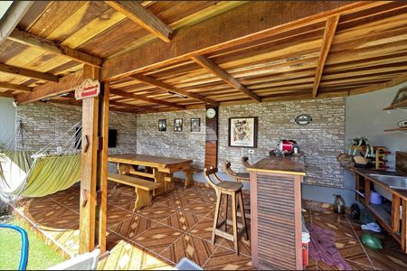 1_photo/94dce572af.007d8801227075bf-ATLAS-78f46834-4dee-4fb6-b4da-ca6bc38b81f2.jpg de casa para alugar com 2 quartos, 260m² em Cajuru, Curitiba