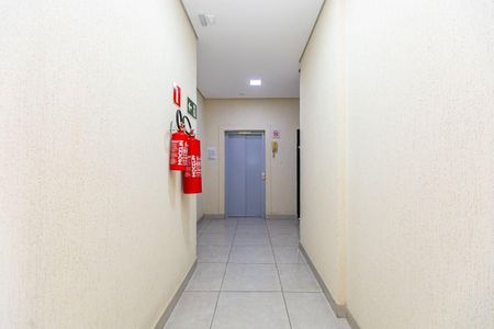 33_photo/94dce5734d.7f4e12756aa2cce7-ATLAS-ed4c5457-a0ce-4aec-ad41-e2502c1e51e9.jpg de apartamento à venda com 0 quarto, 50m² em Jardim Botânico, Curitiba