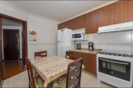 3_photo/94dce574df.e31505b1026b6787-ATLAS-bb000b8f-8edd-4e5e-bd5d-ebfcffa1654a.jpg de casa à venda com 3 quartos, 163m² em Capão da Imbuia, Curitiba