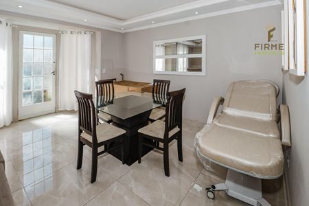 4_photo/94dce5754f.732b7fd8aaa5f07d-ATLAS-1994701b-9ff3-4c97-8651-a9407b9cc855.jpg de casa à venda com 3 quartos, 94m² em Capão da Imbuia, Curitiba