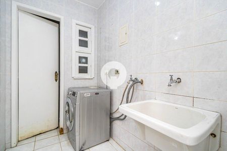 4_photo/94dce576c7.a1aa568d6be677bd-ATLAS-1aea51f3-bb28-4585-8a63-66d50a79af77.jpg de casa à venda com 4 quartos, 122m² em Cajuru, Curitiba