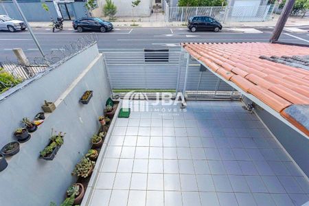 30_photo/94dce576cf.3f3bc2d210e8a6c8-ATLAS-38f51cfd-456a-4290-a272-fb3fbc6a977d.jpg de casa à venda com 0 quarto, 122m² em Cajuru, Curitiba