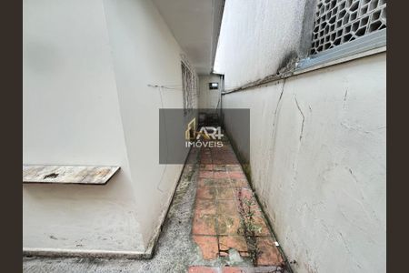 45_photo/94dce579e7.9132497718f969a5-ATLAS-d704b86e-dc23-45ee-a808-2b76b8d65f3f.jpg de casa à venda com 5 quartos, 171m² em Capão da Imbuia, Curitiba